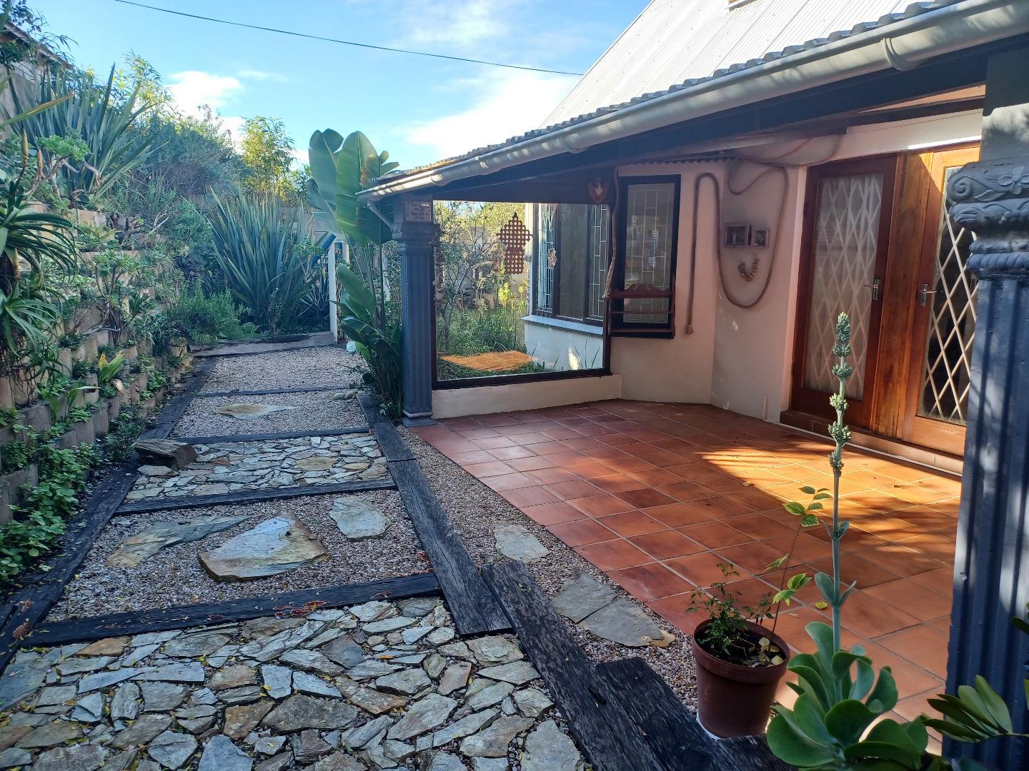 2 Bedroom House for Sale - Western Cape
